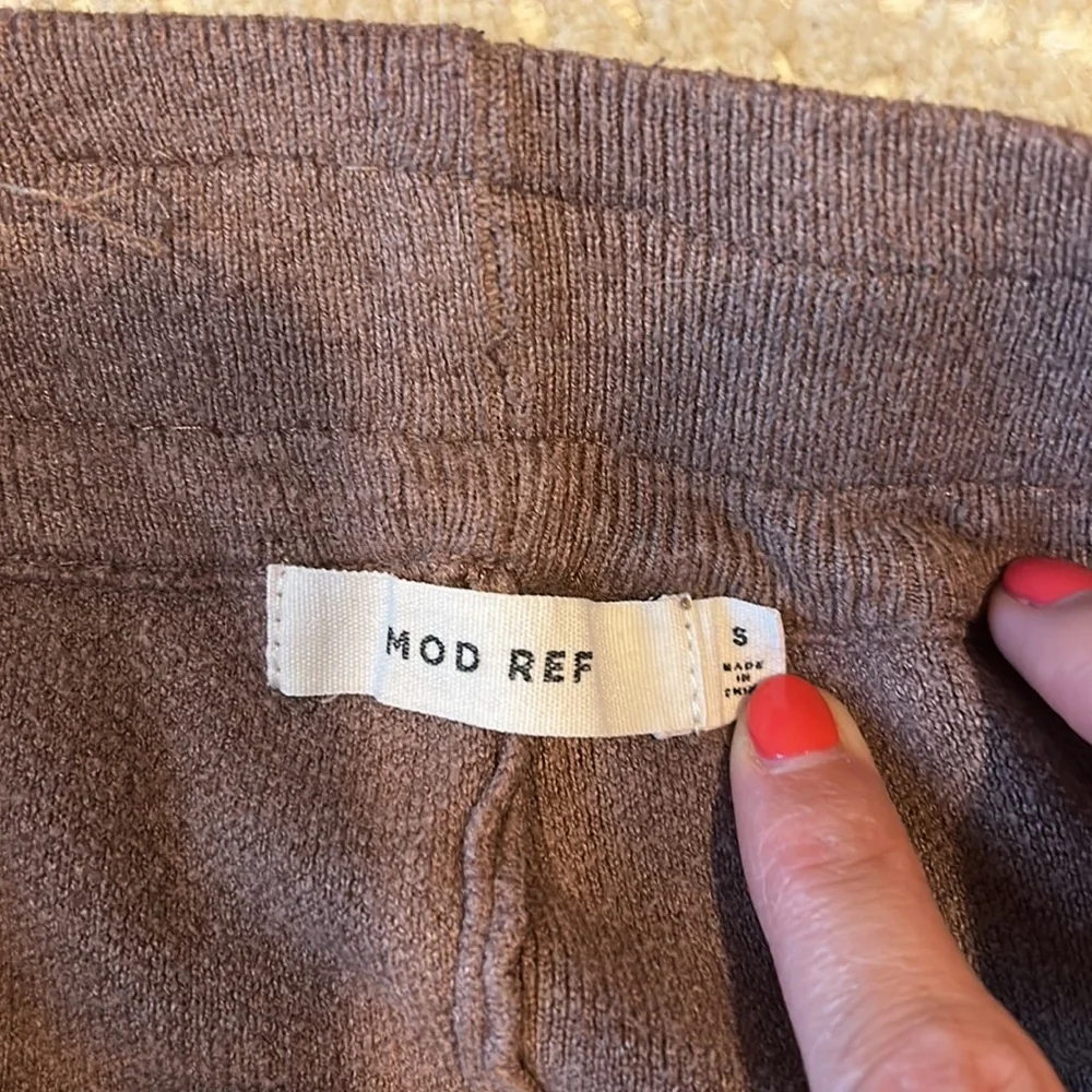 Mod Ref Sweatpants - Picture 2 of 3
